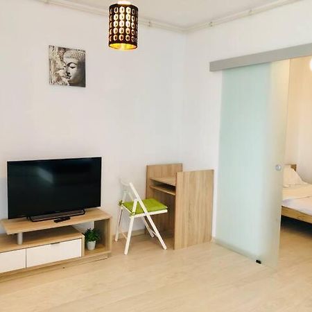 Joy City Stay Vivalia V4-5 Timisoara Bagian luar foto